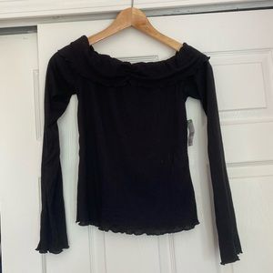NWT off the shoulder ribbed ruffle long sleeve top